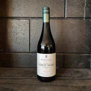 Pinot Noir: Felton MacMuir Pinot Noir 2024