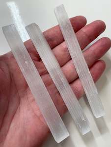 Crystals: SELENITE CRYSTAL WAND