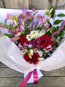 Beautiful Daily Bouquet - Small