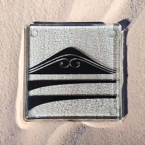 NZ Made Glass Coasters Te Maunga - Blk - Single in display box