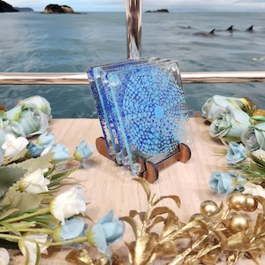 NZ Made Glass Coasters Kina - Blue - 4Pk w/stand
