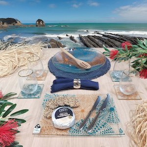 Coloured Print: NZ Made Glass Tableware Set Kina - Teal/Terracotta - 6pc