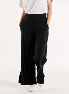 Elation Relax Leg Pant - Fifty Five