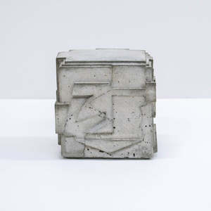 Levi Hawken: Levi Hawken - Mini Grafitti Cube 2