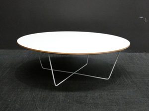 Products: Criss Cross Coffee Table - FIL Furniture