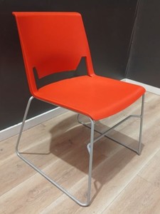 Very Wire Stacker Chair – Haworth - FIL Furniture