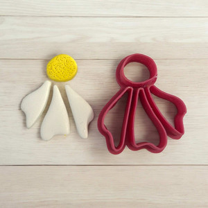 Products: Daisy Clay Cutter Finesse Mediums