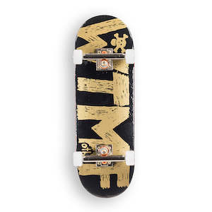 Completes: Berlinwood Worlds Tightest Mother Pro Set