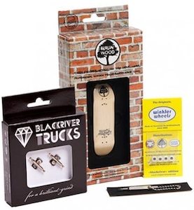 Berlinwood Professional Completes: Berlinwood Classic Elias Assmuth Pro Set