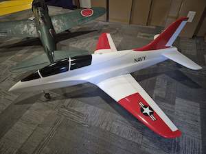 Built Aircraft: Tomahawk Futura w/JP ER150 Retracts