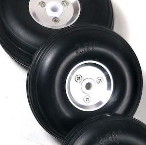 Planet Hobby 3.25" Alloy Hub Wheels (2pce)