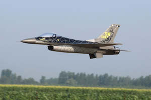 Pilot Rc Arf Aircraft Turbine: Pilot RC 1/5 F16 w/Electric Retracts, Pipe, Tank & Cockpit - EXPECTED SEPT/OCT!