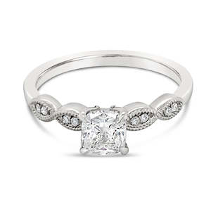 Mantovani: Platinum Diamond 0.71ct Venezia Ring