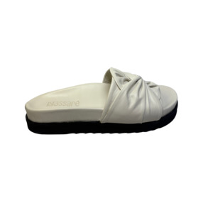 Rilassare: Rilassare Tubist White