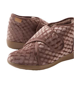 Womens Slippers: Ziera Foffie Slipper Tan XW-ZR
