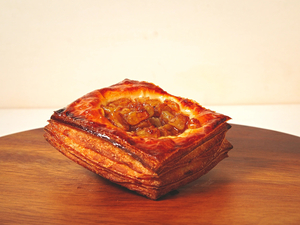Products: Apple Crumble Danish - Bread & Butter