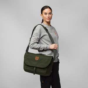 Christmas Gift Guide: Greenland Shoulder Bag
