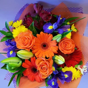 Products: EB42 SUNSET COLOUR FLOWER BOUQUET - Flavells Floral Boutique