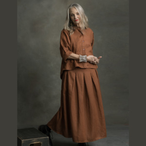 Bottoms: Liana Linen Skirt