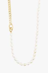 Pilgrim Jewellery: Precious Gold Chain With Pearls Necklace