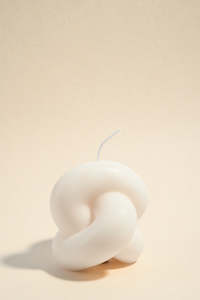 Home Fragrances: Big Knotted Rope Handmade Soy Ivory Candle