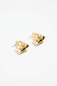 Gifts Under 75: Wavy Organic Gold Huggie Earrings