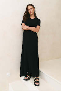 Taken Black Rib Crewneck SS Knit Dress