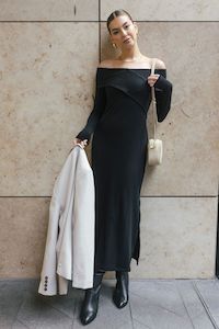 Black Dresses: Reputation Black Off Shoulder Jersey Maxi Dress
