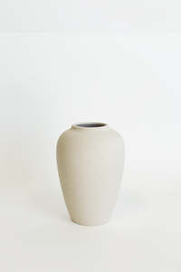 Flos Home: Ivory Textured Ceramic Large 18cm Flower Vase