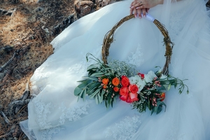 Products: wedding wreath - Botany Downs Florist & East Auckland same day delivery flowers Howick Florist