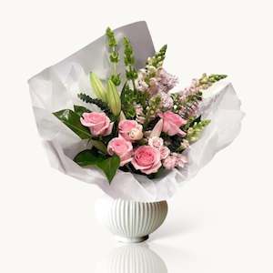 Fresh Flowers: Pastel & Pretty