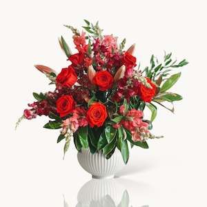 Fresh Flowers: Love Bloom