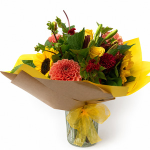 Mothers Day 2026: Stem-sational Mum Bouquet (florist choice bright bouquet)