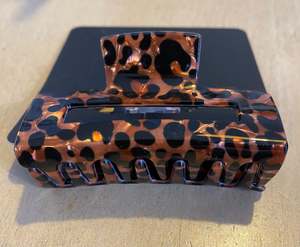 Antler Dark Cheetah Claw Clip DCC