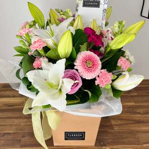 Sympathy Flowers: Lux Floral Bag