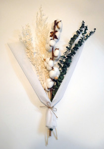 Products: Cotton & Eucalyptus Set Flower Boutique