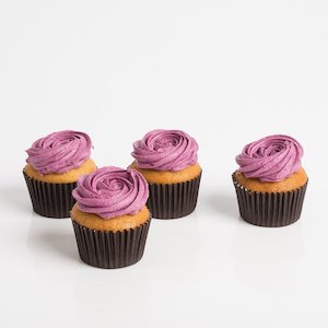 Cupcakes And Cakes: Petal Boysenberry Cupcakes