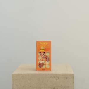 Fruney White Chocolate, Macadamia & Strawberry Bar