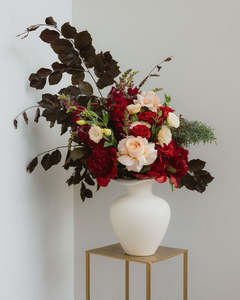 The Christmas Showstopper Arrangement