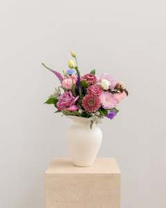 Flowers Bouquets: Loving Lilac Posy