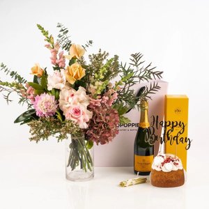 Alcohol Gifts: Big Birthday Bundle