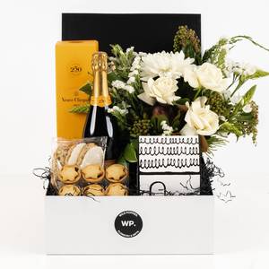 A Veuve Christmas Gift Hamper