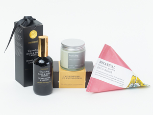 Products: Petit Pamper Gift Box