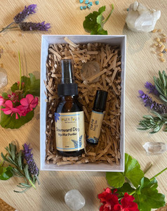 Products: Chill Gift Set Flower Power