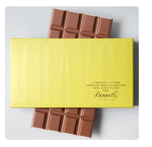 Bisko: BENNETTS OF MANGAWHAI CONGRATULATIONS MESSAGE BAR, Chocolate Flowers By Joanne