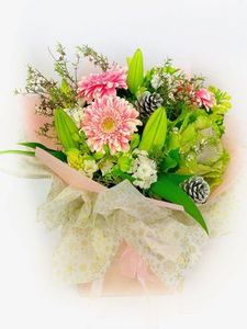 Christmas: Christmas Pastel Florists Choice Bouquet, Christmas Flowers By Joanne