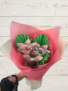 Paper And Harakeke Posy: Paper flower bouquet