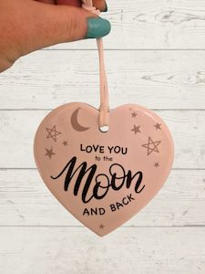 Love you to the moon and back ceramic heart (H)