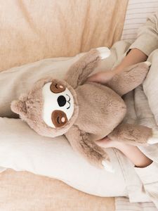 Toasty Hugs: Toasty hugs - Sammy Sloth