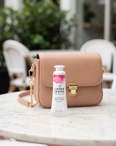 Linden Leaves In Bloom Nourishing Hand Cream – Pink Petal (H)